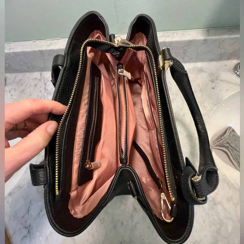 Via Verte black pebbled vegan handbag. 2 handles, removable crossbody strap. EUC